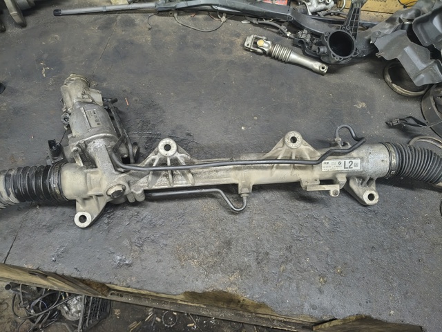 Рульова рейка 32102472856 BMW