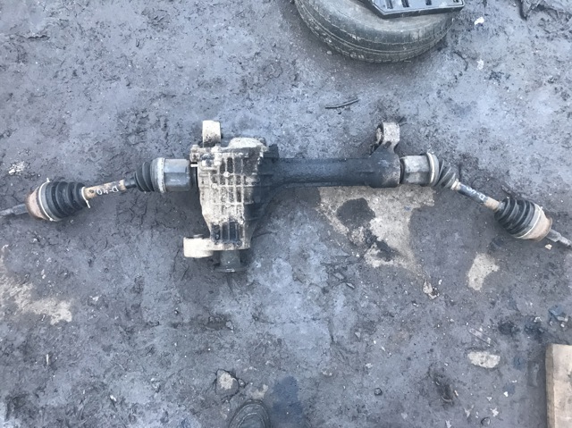 Роздавальна коробка 33100EA301 NISSAN