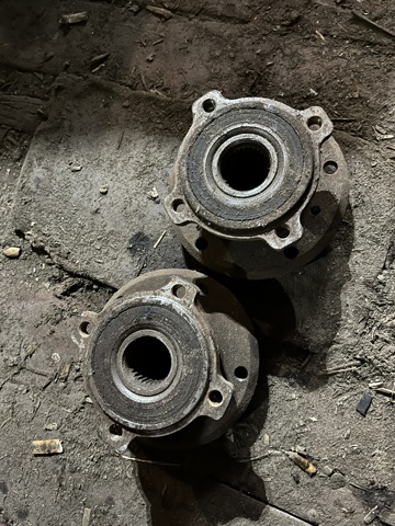 Підшипник ступиці задньої 33412296224 BMW