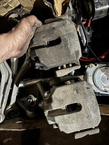 Супорт тормзной 34111163385 BMW