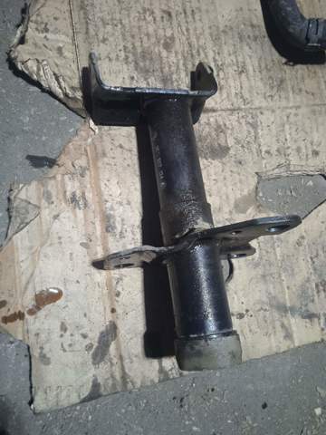 Праве кріплення переднього бампера 3B0807134A VAG