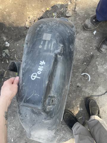 Підкрилок заднього крила, правий 3B0810972C VAG