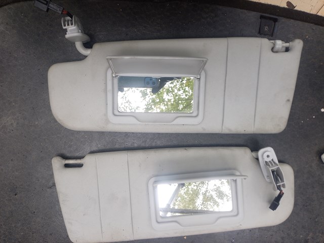 Козирок 3B0857552AK2G5 VAG