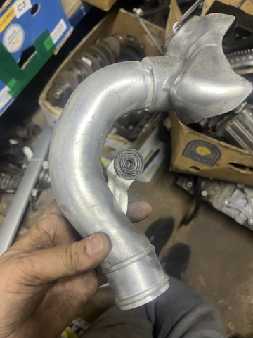 Повітроприймач 3C0129565B VAG