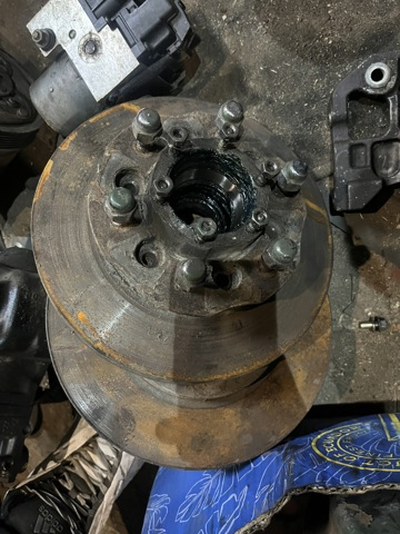 Гальмо дискове переднє 402060F001 NISSAN