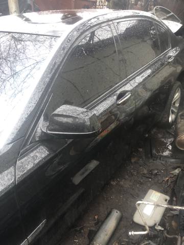 Дверь передня ліва 41525A2A387 BMW