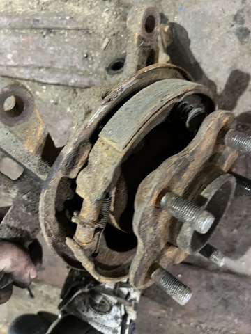 Гальмівні колодки гальма стоянки 440608H725 NISSAN