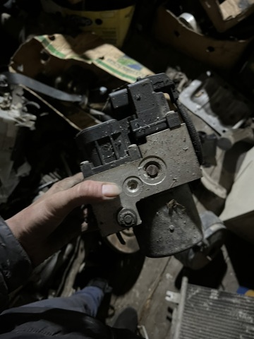 Блоки ABS 47660VK310 NISSAN