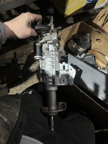 Колонка рульова 488103X05A NISSAN