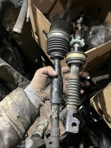 Вал рульової колонки, нижній 48822EB300 NISSAN