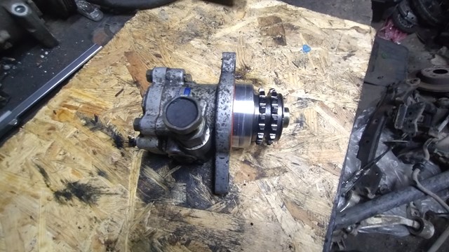 Насос рульового механізму 491108H800 NISSAN