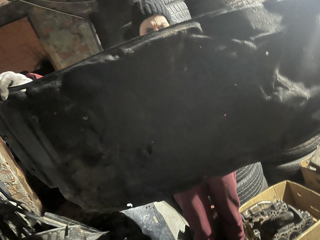 Утеплювач капота Ауді A6 Allroad C5