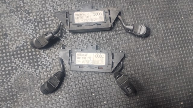 Датчик руху в салоні 4B0951177 VAG