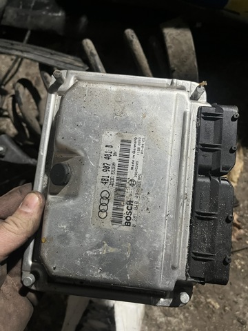 Модуль управління двигуном 4B1907401D VAG