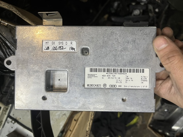 Блок керування Bluetooth 4E0035729 VAG