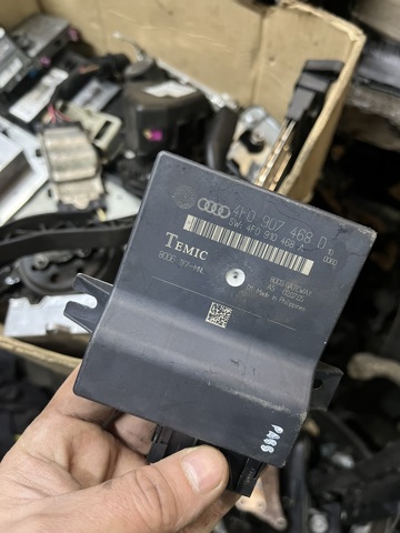 Прилади й апаратура діагностики 4F0907468D VAG