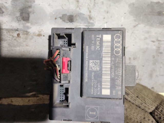 Блок управління комфорту 4L0907290A VAG