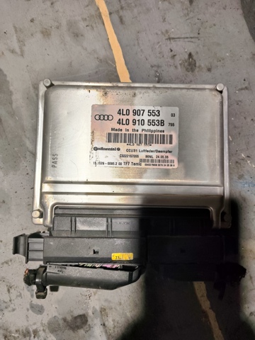 Блок керування пневмопідвіскою 4L0907553 VAG
