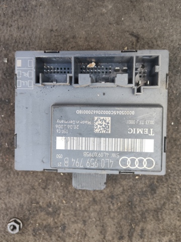 Блок комфорту задніх дверей 4L0959794B VAG