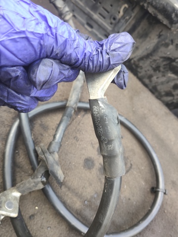 Кабель маси акумулятора (АКБ) 4L0971597 VAG