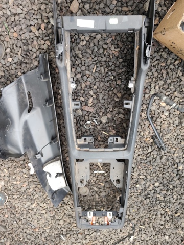 Консоль панелі приладів 4L1863244C VAG