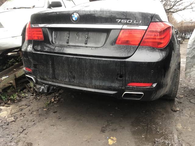 Буфер (бампер) задній 51127209926 BMW