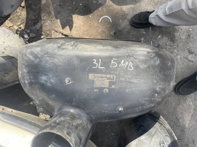 Підкрилок задній лівий 51718172461 BMW