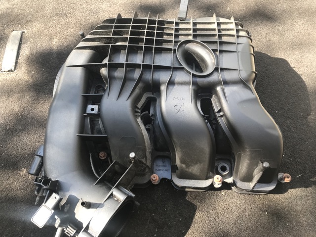 Колектор впускний верхній 5184693AE CHRYSLER