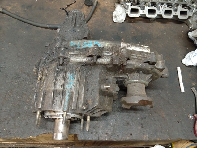 Роздавальна коробка 52098874 CHRYSLER