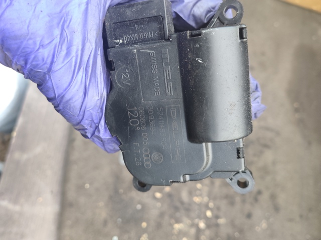 Двигун заслінки рециркуляції повітря 52411483R04 VAG