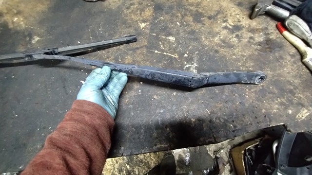 5L8Z17527AA Ford