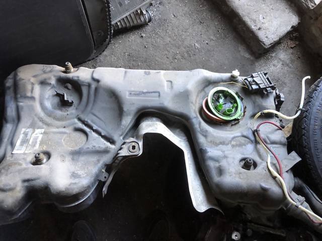 Бак паливний 5Q0201055CA VAG