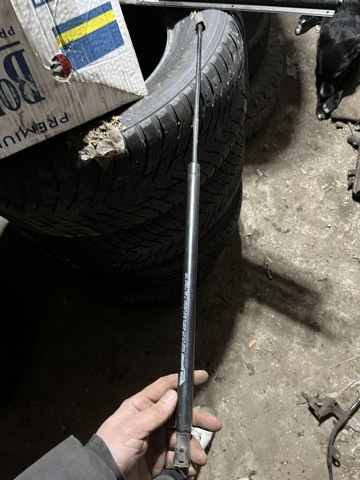 Амортизатор капота 610299 TUFF SUPPORT