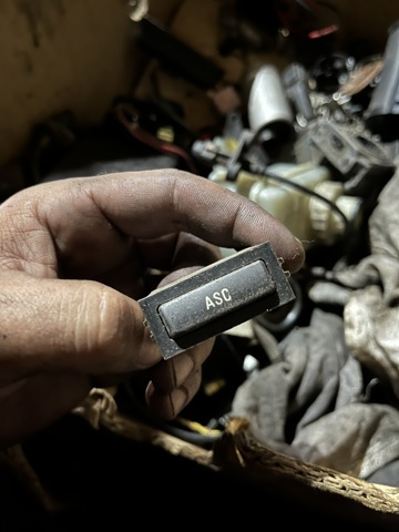 Вимикач системи ASC 61318363694 BMW