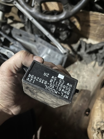 Модуль керування (ЕБУ) кермового колеса 61358352494 BMW