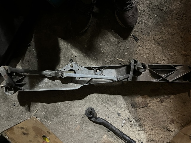 Трапеція двірників Бмв 5