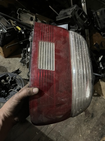 Задній правий стоп 63212496298 BMW