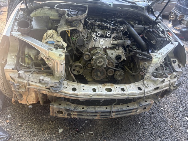 Рамка передньої панелі 641003E100 HYUNDAI