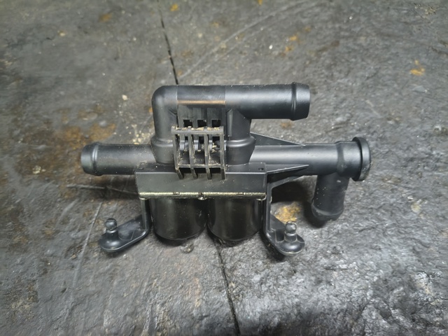 Кран системи опалення 64539119164 BMW