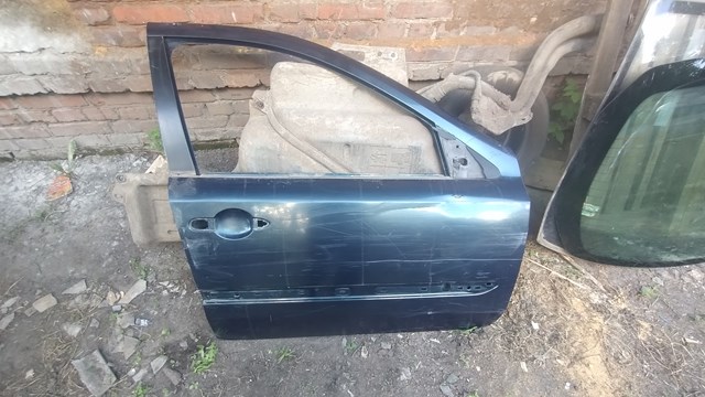 Пасажирські передні двері 7751471659 RENAULT