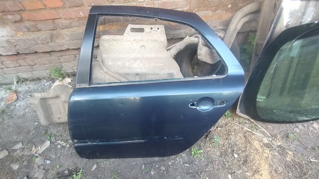 Двері задні, ліві 7751471660 RENAULT