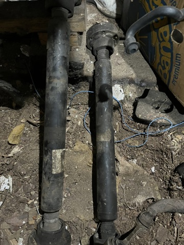 Кардан передній 7L0521101A VAG