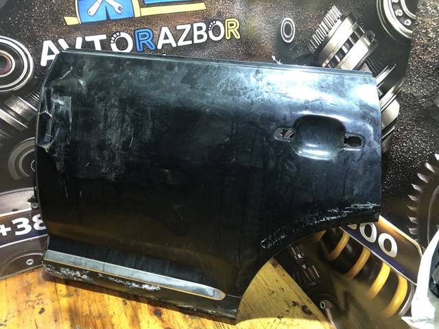 Двері пасажирськи задні ліві 7L0833055M VAG