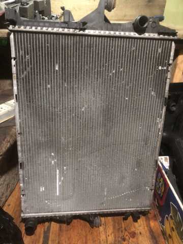 Радіатор двигуна 7L6121253A VAG