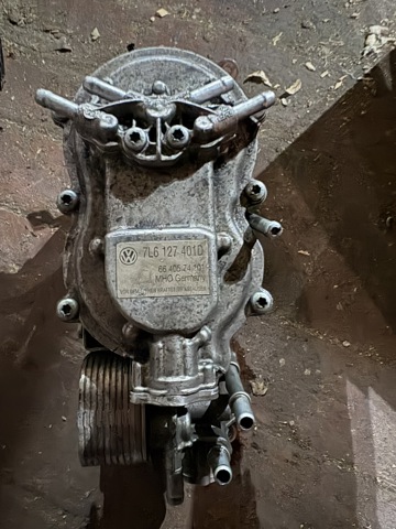 Радіатор охолодження палива 7L6203491 VAG