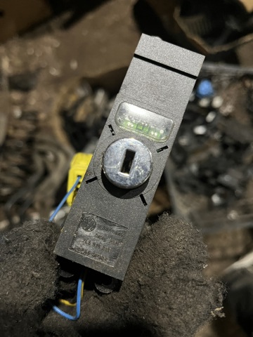 Кнопка відключення подушок безпеки AIRBAG 7L6919211 VAG