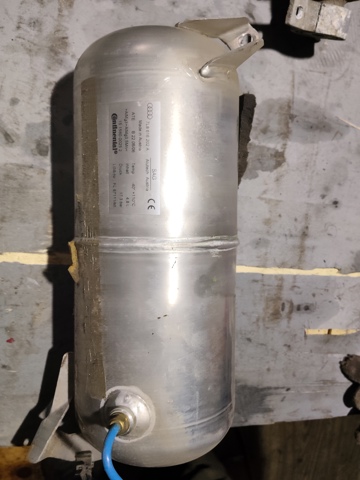 Ресивер пневматичної системи 7L8616202A VAG