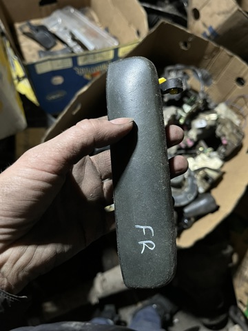 Ручка передньої двері зовнішня права 806062S400 NISSAN