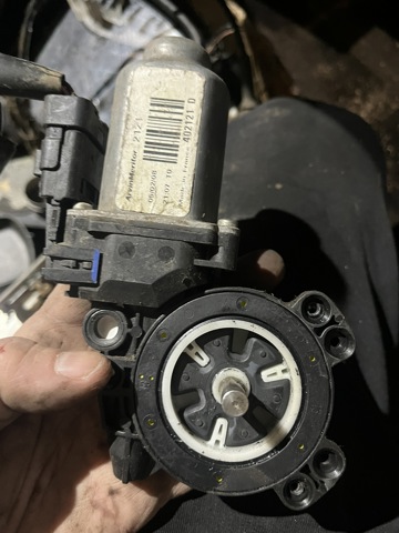 Механізм стеклопідйомника водійських дверей 807014X00A NISSAN