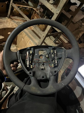 Руль 8200004211 RENAULT